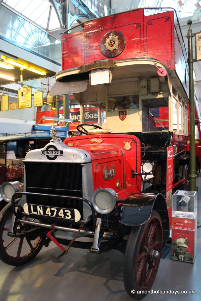 WWI London bus