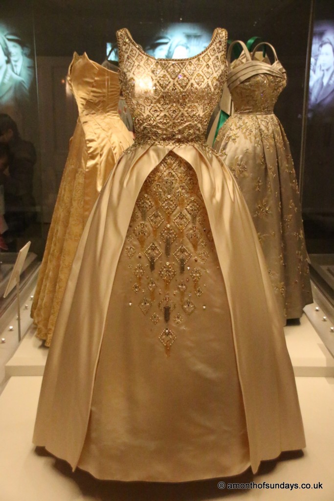Elizabeth II's dresses at Kensington Palace