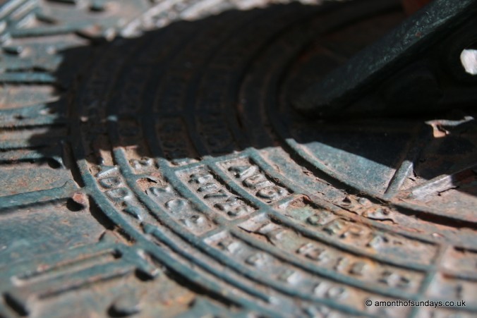 Sundial at Le Meridien, Piccadilly